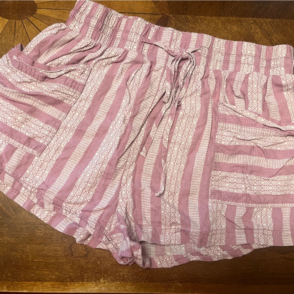 Free People Mauve and White Textured Shorts, Medium